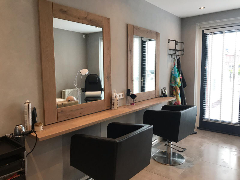 Salon Fabulush - Beneden-Leeuwen